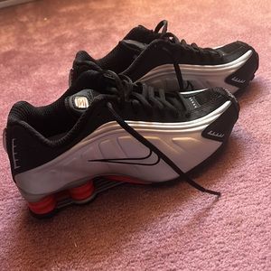 Nike Shox